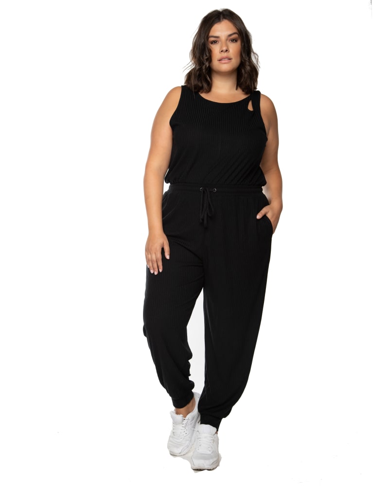 Plus size model wearing  by Dex Plus | Dia&Co | dia_product_style_image_id:183904